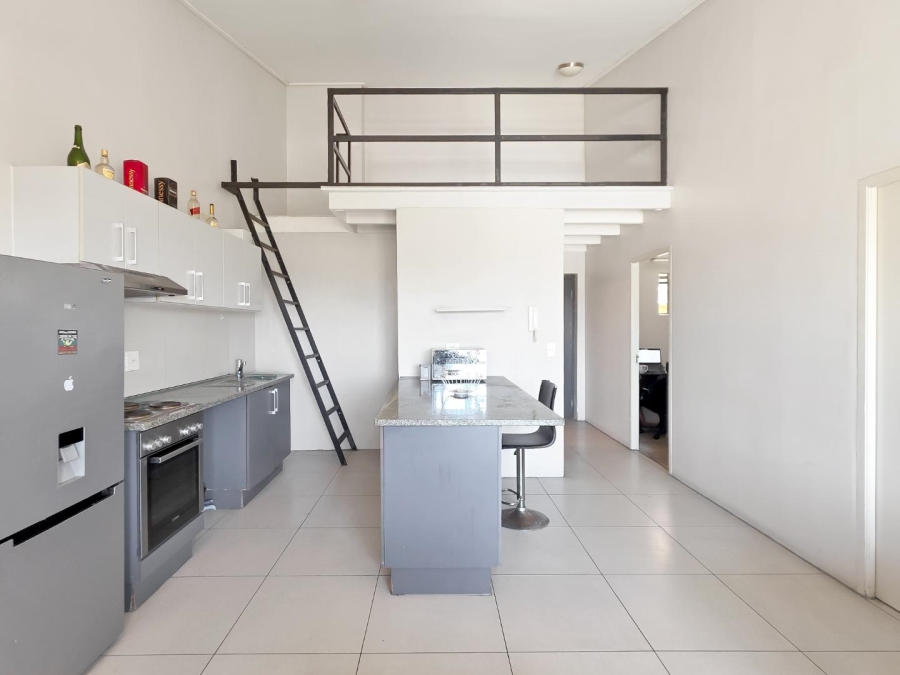 2 Bedroom Property for Sale in Observatory Western Cape